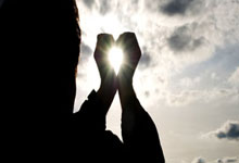 冰天雪地也是欢天喜地——“尔滨”过大年迎“亚冬”新华社.